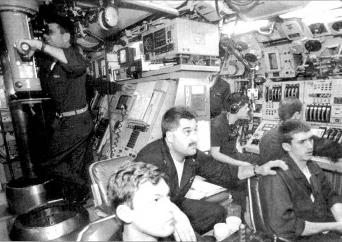 Иллюстрация к книге — Атомные субмарины США [pic_83.jpg]