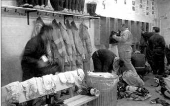 Иллюстрация к книге — Субмарины США «OHIO» [pic_209.jpg]