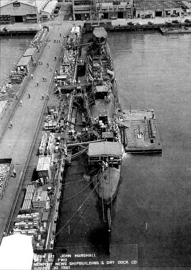 Иллюстрация к книге — Субмарины США «OHIO» [pic_61.jpg]