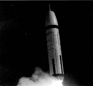 Иллюстрация к книге — Субмарины США «OHIO» [pic_82.jpg]