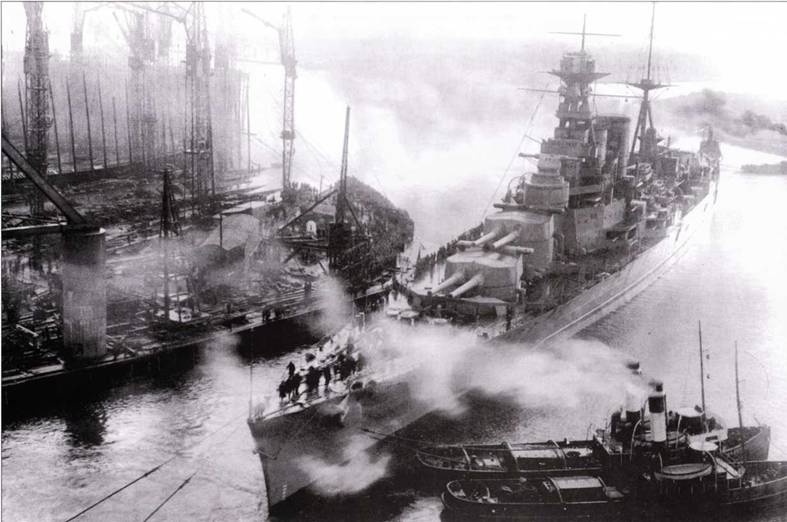 Иллюстрация к книге — Британский линейный крейсер «Hood» Крупным планом [pic_25.jpg]