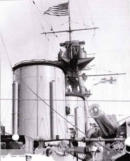 Иллюстрация к книге — Британский линейный крейсер «Hood» Крупным планом [pic_49.jpg]