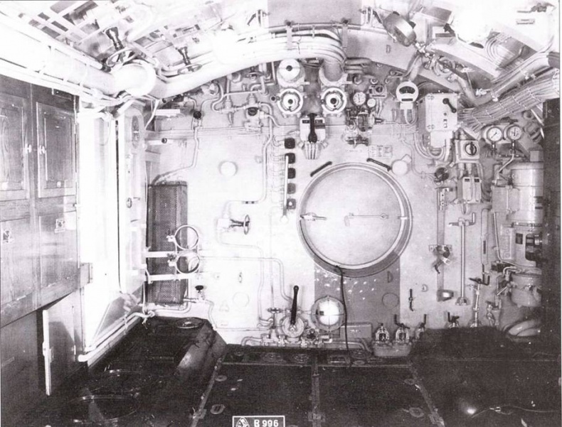 Иллюстрация к книге — Германские субмарины Тип IXC крупным планом [pic_75.jpg]