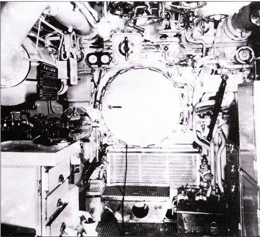 Иллюстрация к книге — Германские субмарины Тип IXC крупным планом [pic_95.jpg]