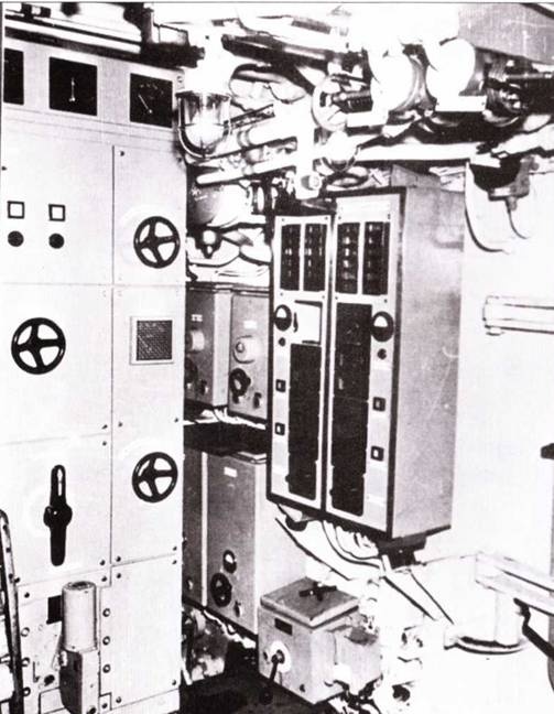 Иллюстрация к книге — Германские субмарины Тип XXI Крупным планом [pic_110.jpg]