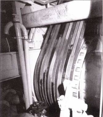 Иллюстрация к книге — Германские субмарины Тип XXI Крупным планом [pic_115.jpg]