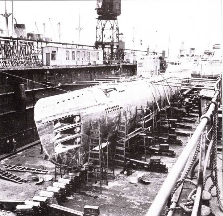 Иллюстрация к книге — Германские субмарины Тип XXI Крупным планом [pic_31.jpg]