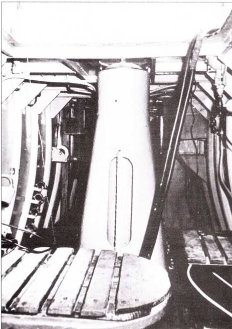 Иллюстрация к книге — Германские субмарины Тип XXI Крупным планом [pic_84.jpg]