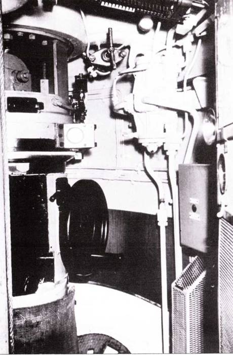 Иллюстрация к книге — Германские субмарины Тип XXI Крупным планом [pic_95.jpg]