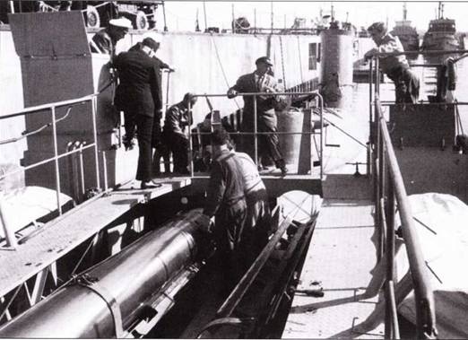 Иллюстрация к книге — Германские субмарины Тип XXIII крупным планом [pic_124.jpg]