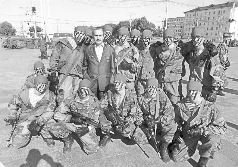 Иллюстрация к книге — Афган. Разведка ВДВ в действии. Мы были первыми [i_026.jpg]