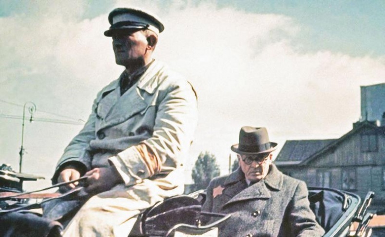 Иллюстрация к книге — Холокост. Новая история [i_030.jpg]