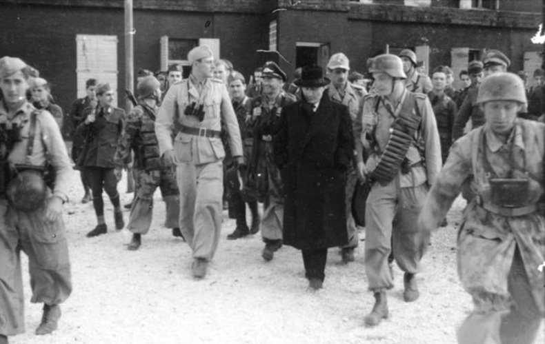 Иллюстрация к книге — Операция &quot;Дуб&quot;. Звездный час Отто Скорцени [autogen_ebook_id16.jpg]