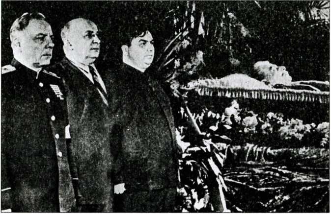 Иллюстрация к книге — Маленков. Третий вождь Страны Советов [i_020.jpg]