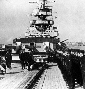 Иллюстрация к книге — Карманные линкоры фюрера. Корсары Третьего рейха [_.jpg]