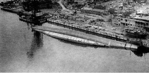 Иллюстрация к книге — Карманные линкоры фюрера. Корсары Третьего рейха [_3.jpg]