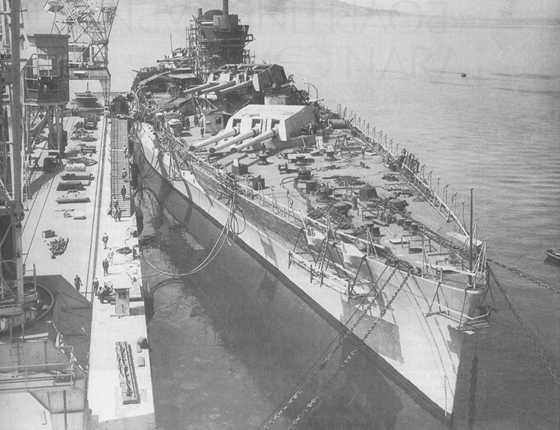 Иллюстрация к книге — Плавучие крепости [w0032_2.jpg]