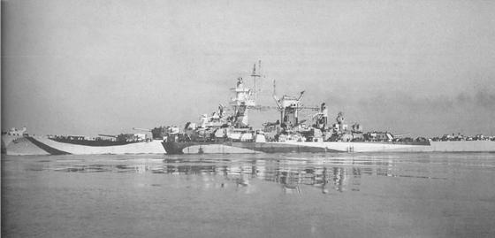 Иллюстрация к книге — Плавучие крепости [w0050_1.jpg]