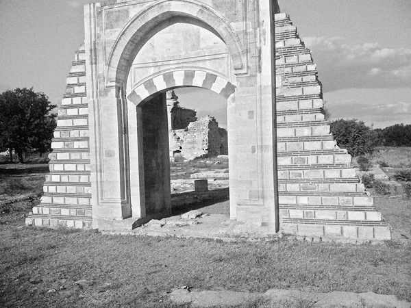 Иллюстрация к книге — Ермолка под тюрбаном [i_027.jpg]