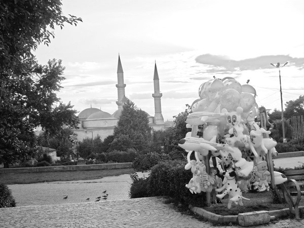 Иллюстрация к книге — Ермолка под тюрбаном [i_034.jpg]