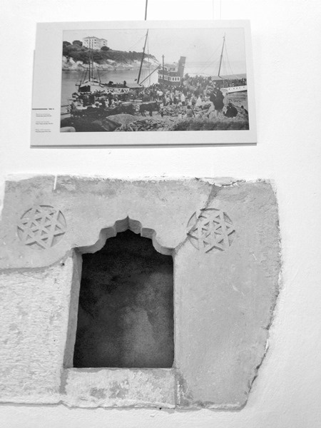 Иллюстрация к книге — Ермолка под тюрбаном [i_042.jpg]