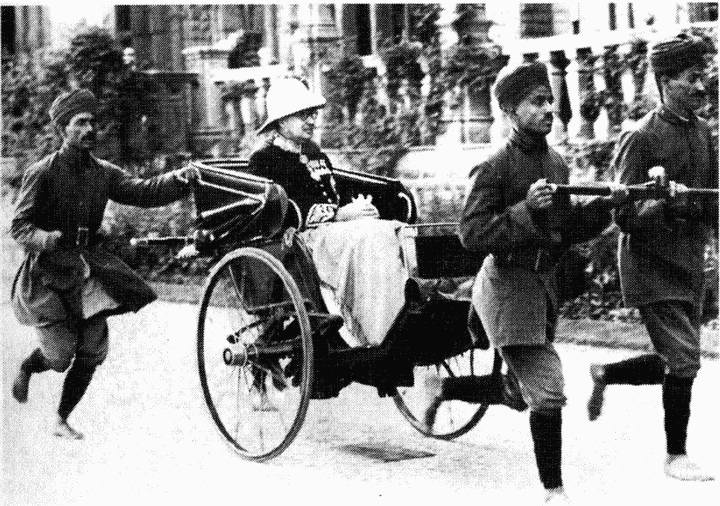 Иллюстрация к книге — Упадок и разрушение Британской империи 1781-1997 [i_006.jpg]