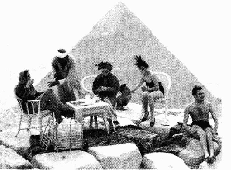 Иллюстрация к книге — Упадок и разрушение Британской империи 1781-1997 [i_016.jpg]