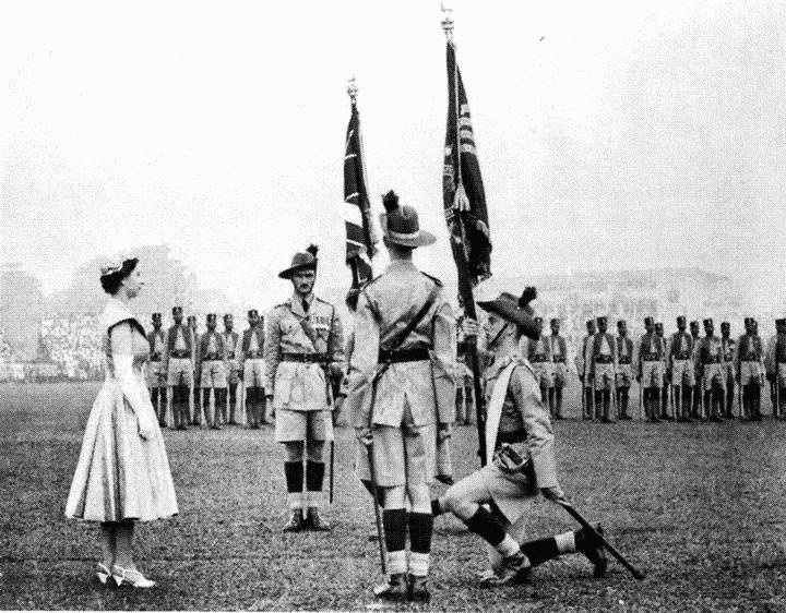 Иллюстрация к книге — Упадок и разрушение Британской империи 1781-1997 [i_046.jpg]