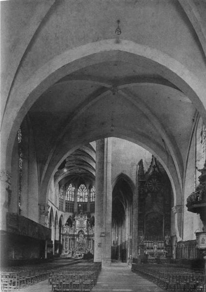 Иллюстрация к книге — Повседневная жизнь во времена трубадуров XII-XIII веков [i_024.jpg]