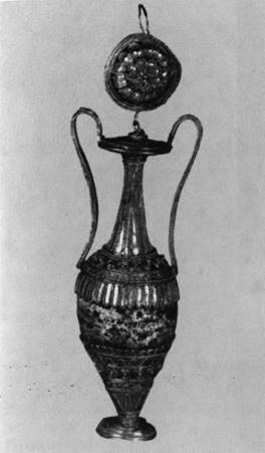 Иллюстрация к книге — Повседневная жизнь древнегреческих женщин в классическую эпоху [i_024.jpg]