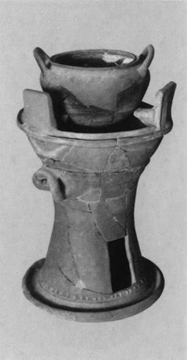 Иллюстрация к книге — Повседневная жизнь древнегреческих женщин в классическую эпоху [i_033.jpg]