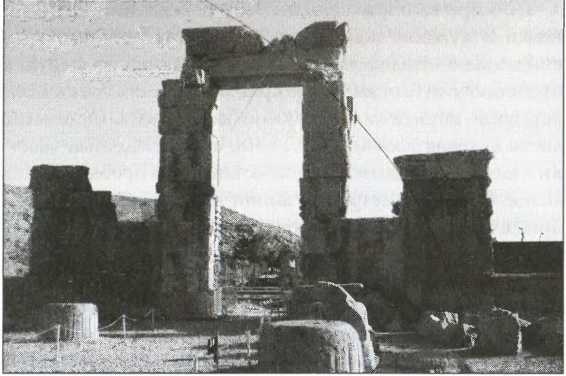 Иллюстрация к книге — Загадки старой Персии [i_009.jpg]