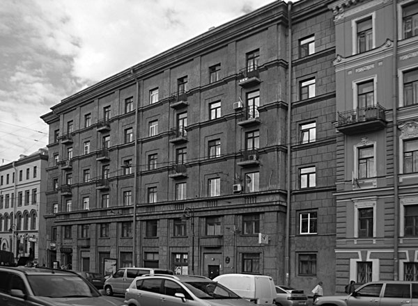 Иллюстрация к книге — Такая удивительная Лиговка [i_024.jpg]