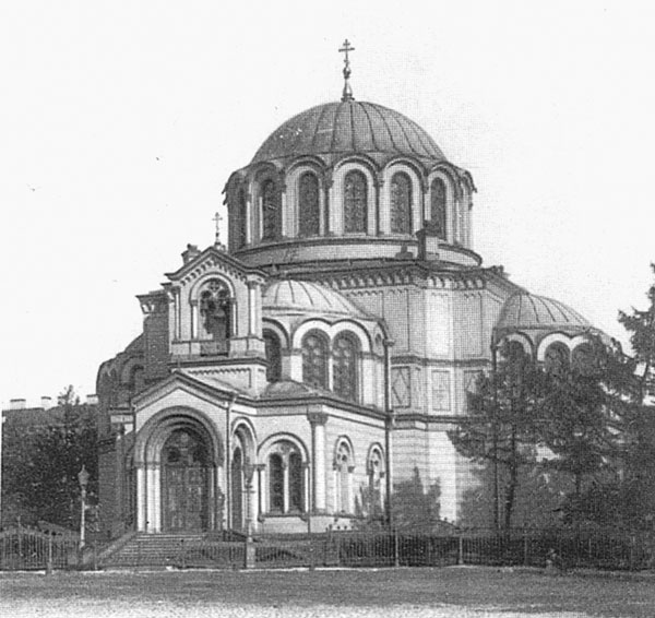 Иллюстрация к книге — Такая удивительная Лиговка [i_040.jpg]