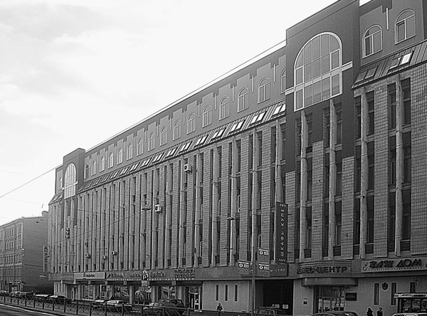 Иллюстрация к книге — Такая удивительная Лиговка [i_072.jpg]