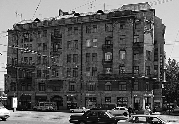 Иллюстрация к книге — Такая удивительная Лиговка [i_099.jpg]