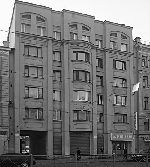 Иллюстрация к книге — Такая удивительная Лиговка [i_177.jpg]