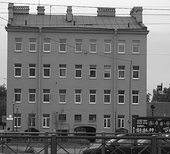 Иллюстрация к книге — Такая удивительная Лиговка [i_216.jpg]