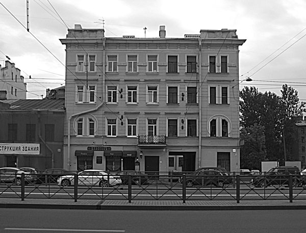 Иллюстрация к книге — Такая удивительная Лиговка [i_221.jpg]