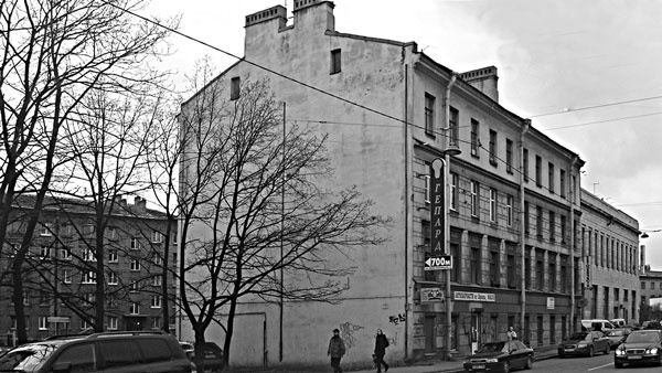 Иллюстрация к книге — Такая удивительная Лиговка [i_253.jpg]