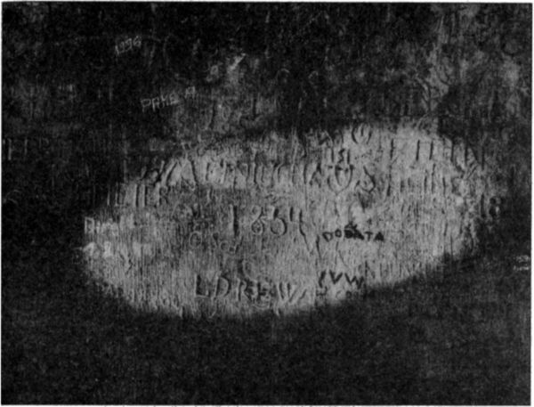 Иллюстрация к книге — Стоунхендж Третьего рейха [i_053.jpg]