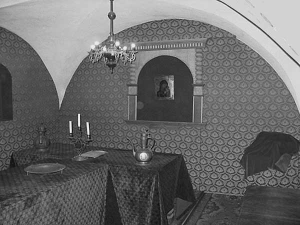 Иллюстрация к книге — Опричнина и &quot;псы государевы&quot; [i_015.jpg]