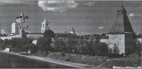 Иллюстрация к книге — Воеводы Ивана Грозного [i_013.jpg]