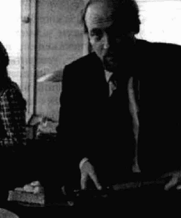 Иллюстрация к книге — История под знаком вопроса [i_007.jpg]