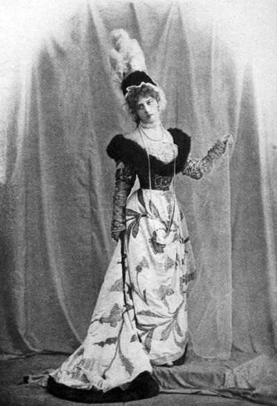 Иллюстрация к книге — Век моды [_12.jpg]