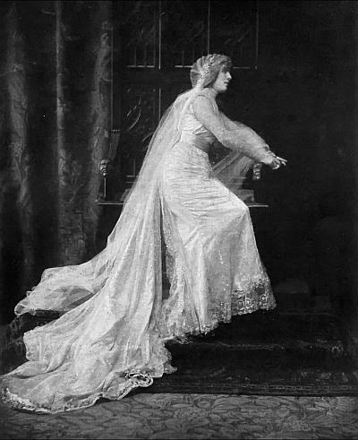 Иллюстрация к книге — Век моды [_30.jpg]