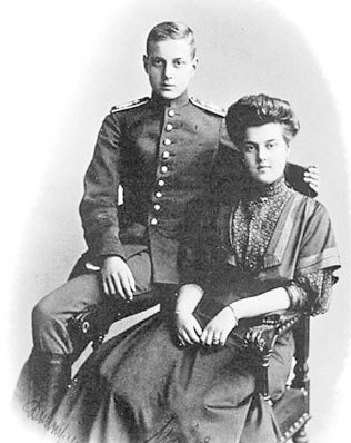 Иллюстрация к книге — 1916. Война и мир [doc2fb_image_02000019.jpg]