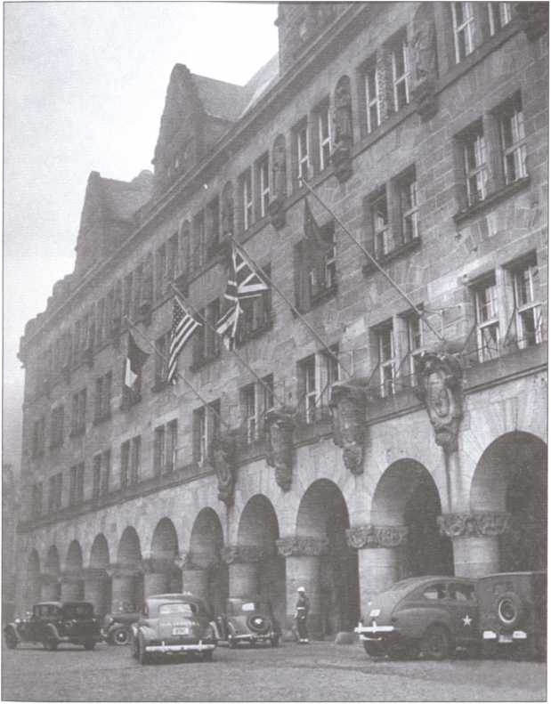 Иллюстрация к книге — Нюрнбергский дневник [i_002.jpg]