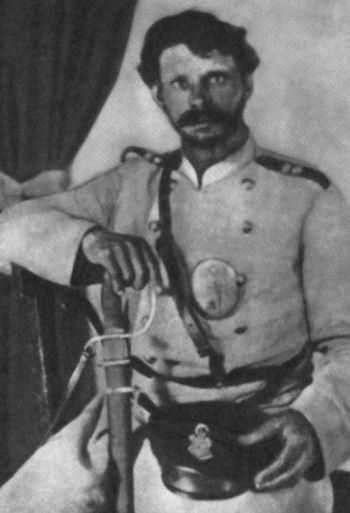 Иллюстрация к книге — Повседневная жизнь российских жандармов [i_030.jpg]