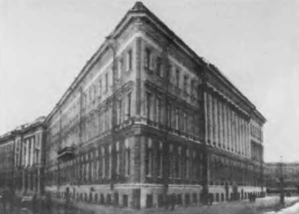 Иллюстрация к книге — Повседневная жизнь царских дипломатов в XIX веке [n04.jpg]